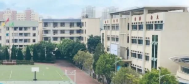 食宿條件
