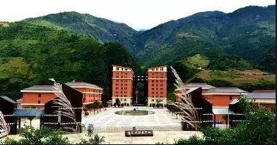 校園環(huán)境