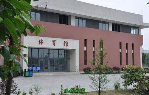 校園環(huán)境